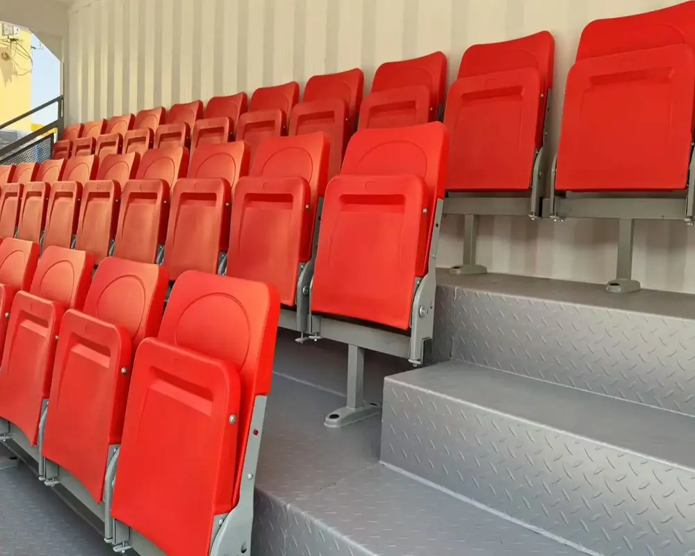 Mobile Grandstand Container with Roof and Steps for Concerts and Sporting Events - 图片 7